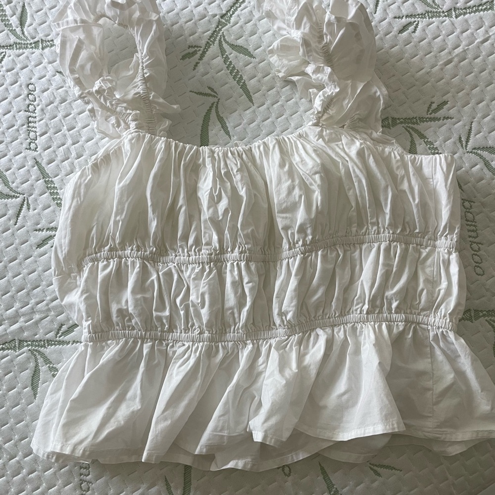 En Saison White Ruffle Tank Top - Picture 5 of 7